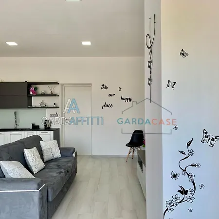 Cristallo Apartment - Accesso Gratuito A Parco Acquatico Desenzano del Garda Exterior photo